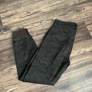 Level 99 Midnight Camo Lara Utility Jogger